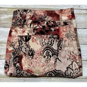 Chico's Platinum Jeggings 3P(16) Petite Floral Lace Print Pull On‎ Crop Pants